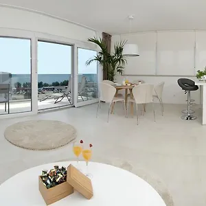 apartments-deja-views.splithotels.org/